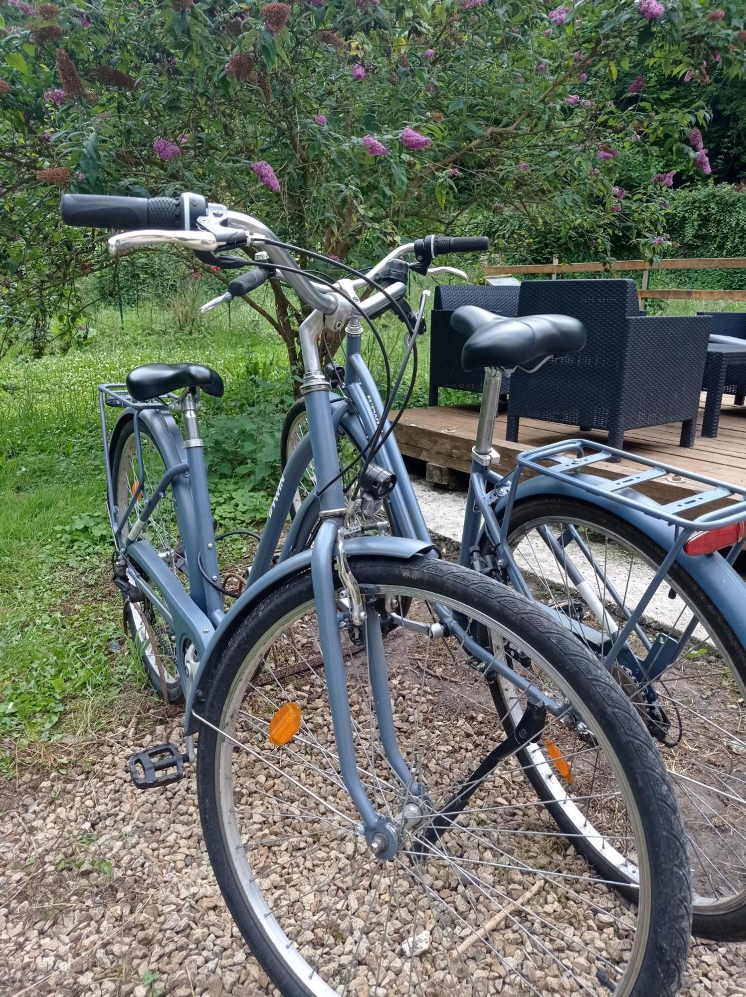 Chez Tombivouac Βίλα Pierrefonds Εξωτερικό φωτογραφία